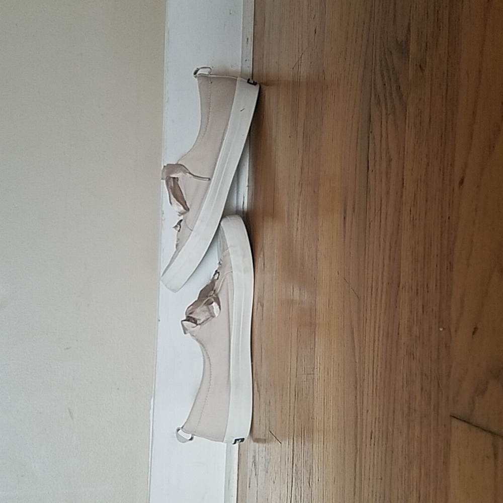 Sperry lace up shoes